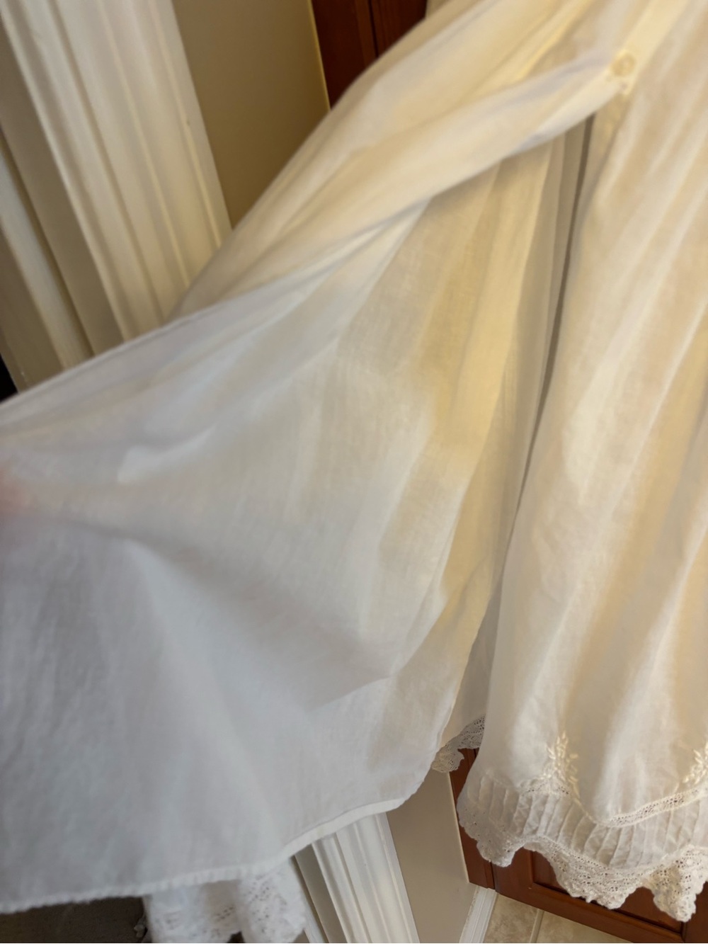 Christening gown - Picture 8 of 12